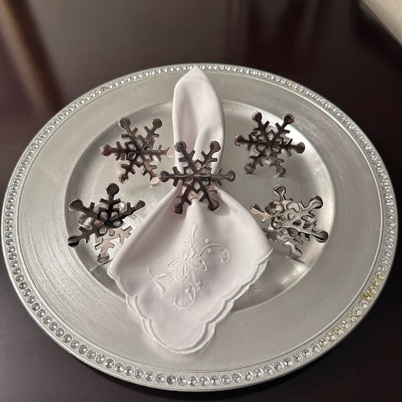 Snowflake Napkin Rings - Picture 3 of 4